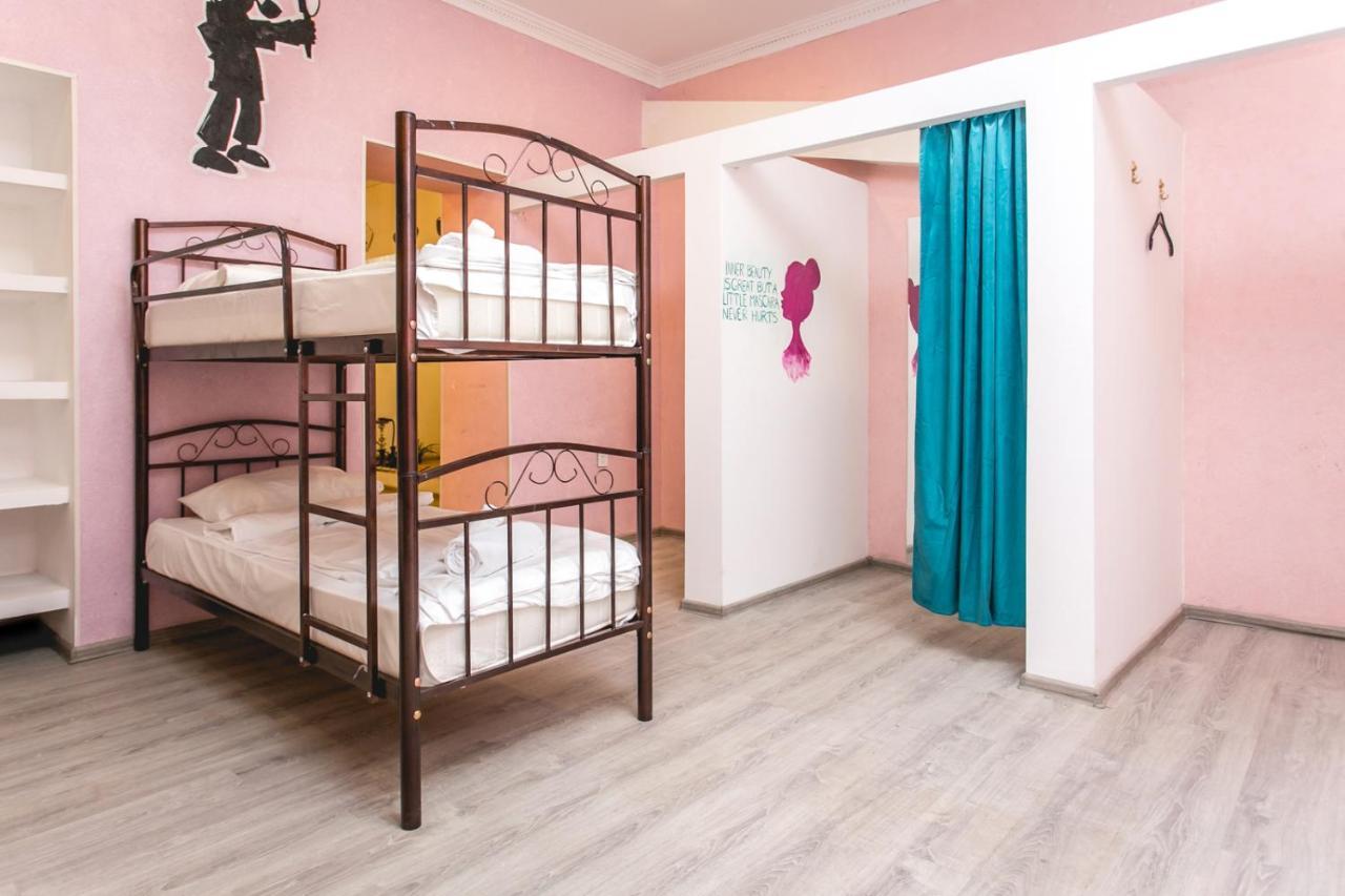 Sherlock Holmes Hostel 바쿠 외부 사진