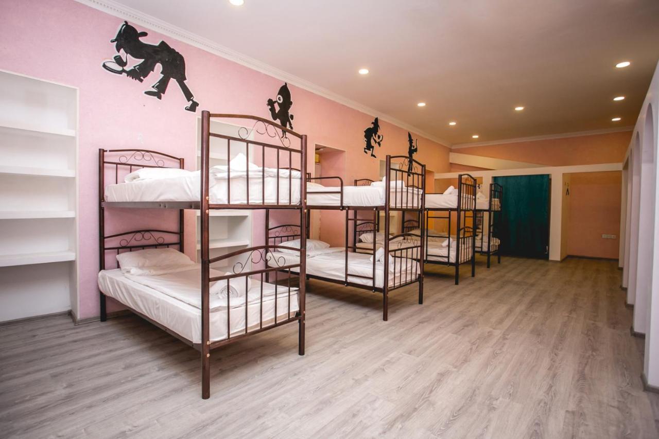 Sherlock Holmes Hostel 바쿠 외부 사진